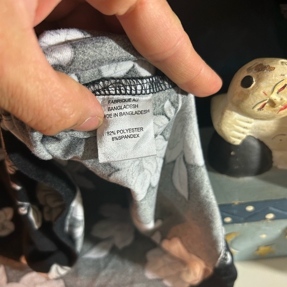 Laura Black Floral Lace Midi Dress Size 10 - Picture 13 of 16